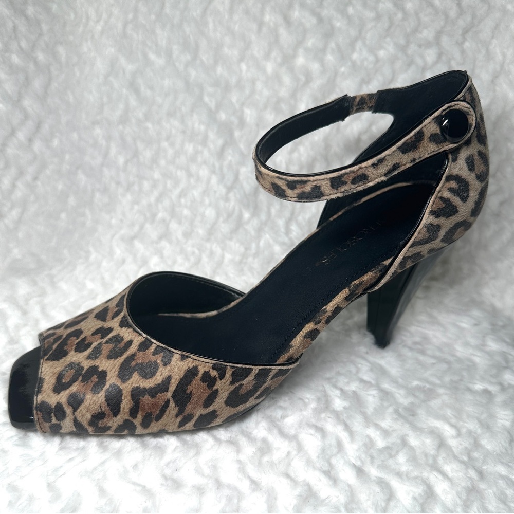 Leopard Print Open Toe Ankle Snap Strap Heels Size 6